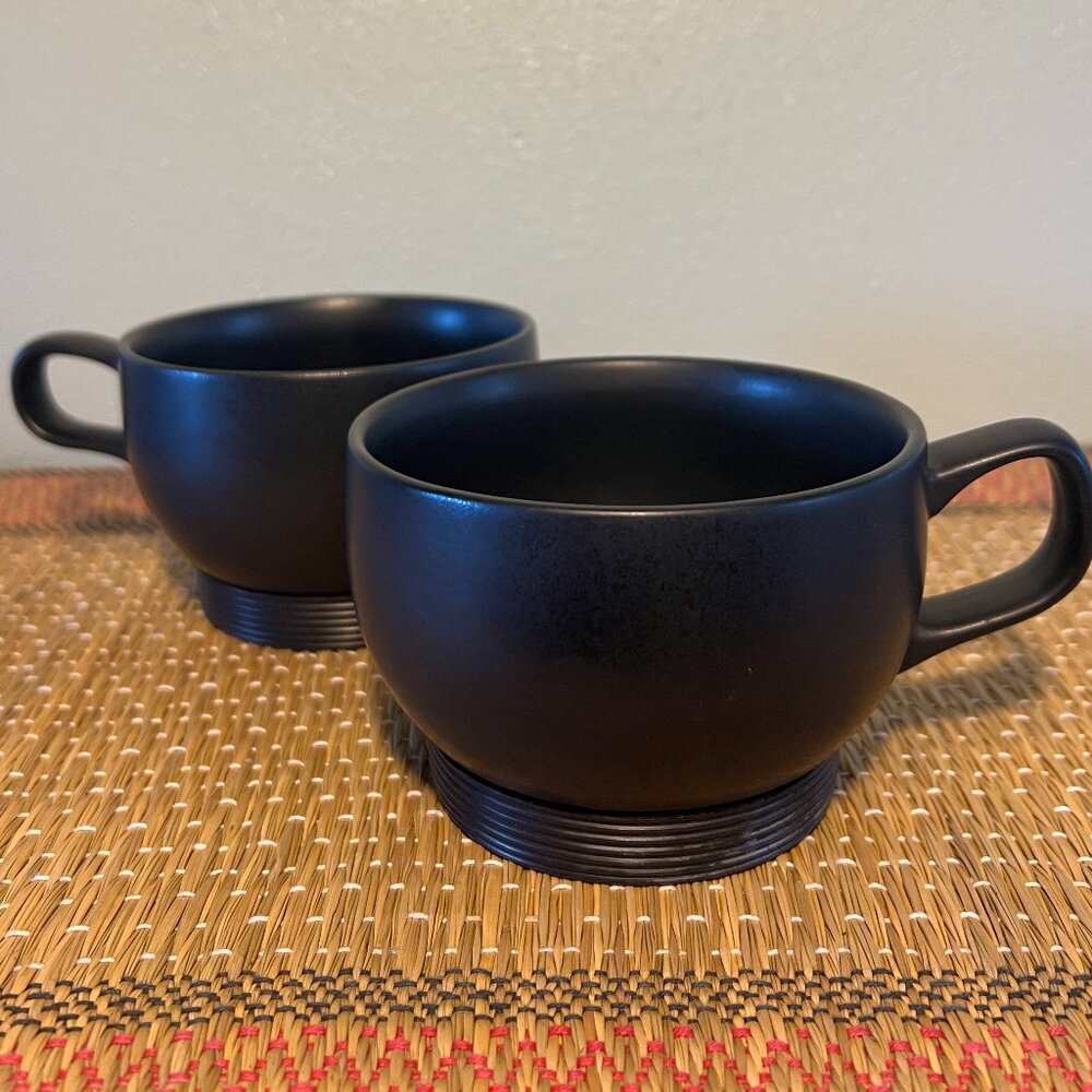 Vintage Trend Pacific Japan Matte Black Mugs Set of 2 Rubber Coaster Base Cups